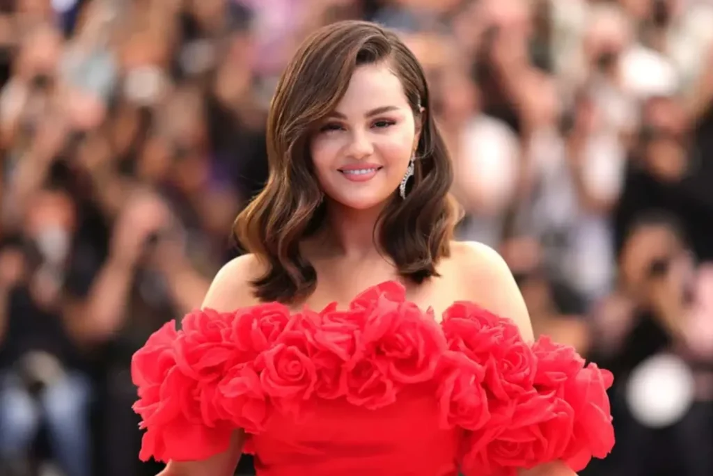 Selena Gomez became a billionaire