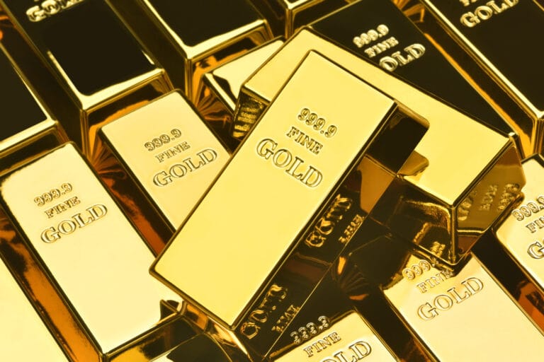 Gold price updates record high