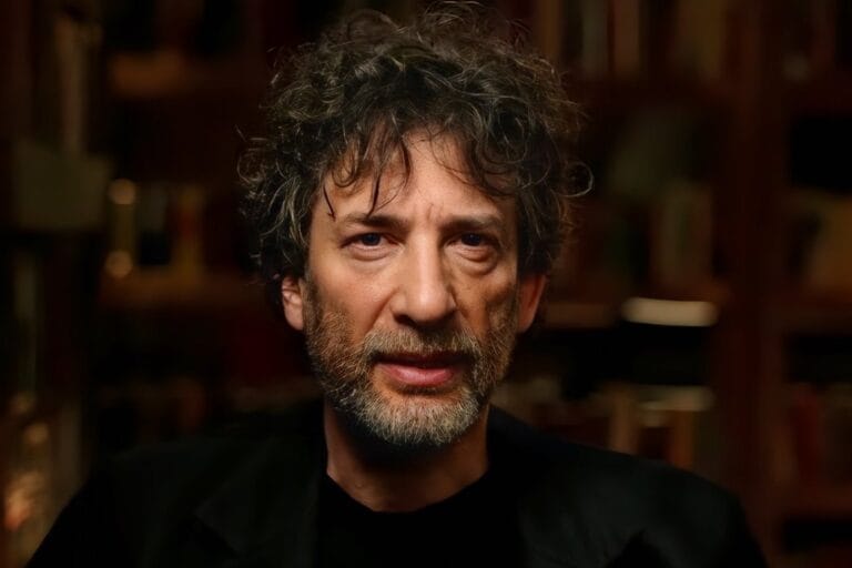 Writer Neil Gaiman accused of violence by eight women at once
