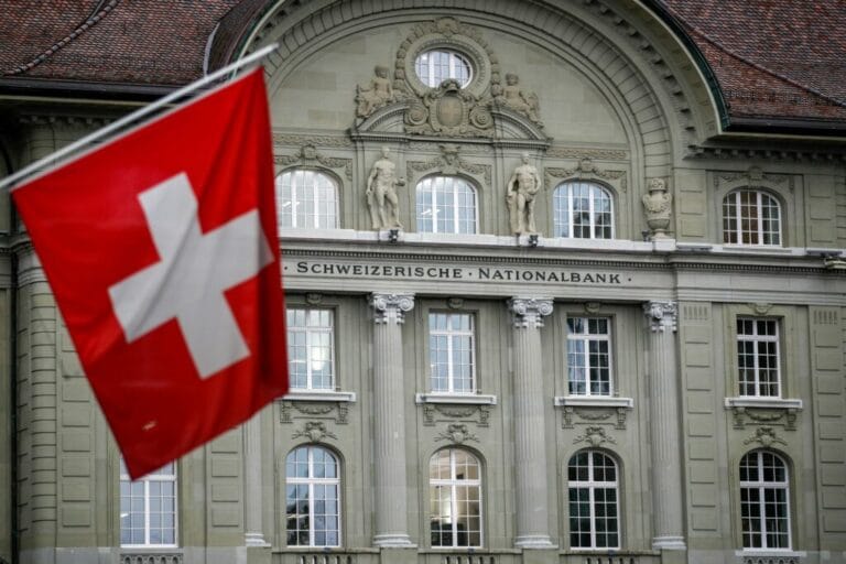 Swiss GDP grew by 0.4% in the fourth quarter