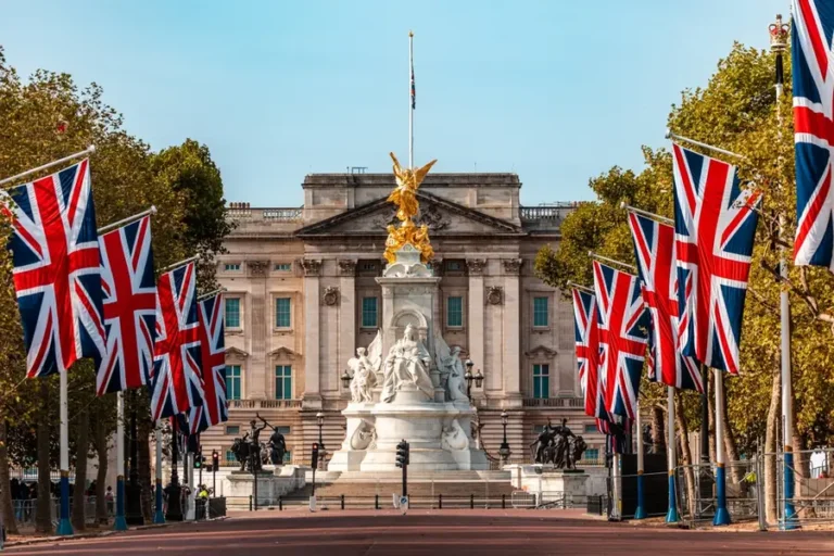 British budget deficit increased to 10.7 billion pounds in February