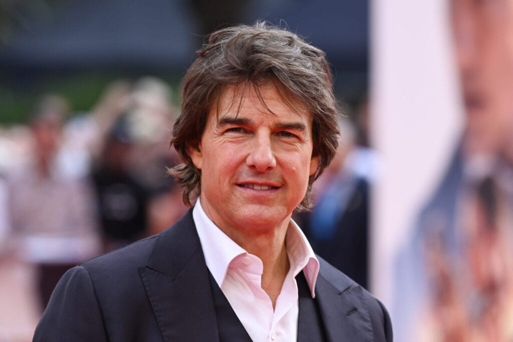 Tom Cruise has been granted the status of an honorary Briton