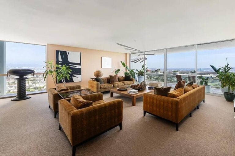 The former apartment of Michael Douglas and Catherine Zeta-Jones is up for sale