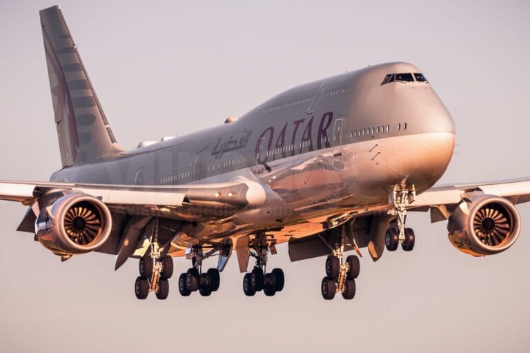 Qatar to give Trump a "flying palace" for $400 million