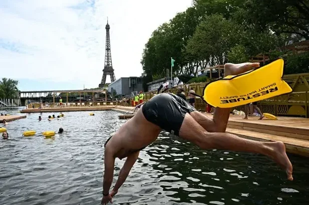For the first time in 100 years, the Seine River has been opened for swimming in Paris For the first time in 100 years, the Seine River has been opened for swimming in Paris