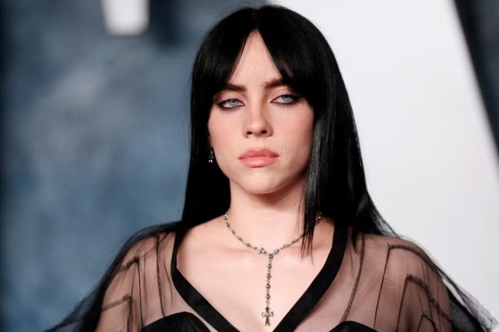 Billie Eilish announced that she is working with James Cameron on a 3D project
