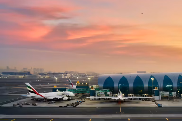 Dubai surprises the world again: the world's first AI-powered immigration corridor