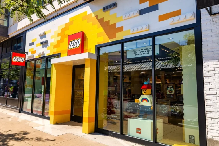Lego achieves record revenue in the first half