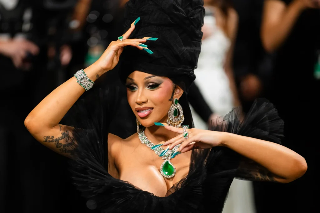 Cardi B will become a mother for the fourth time Cardi B will become a mother for the fourth time