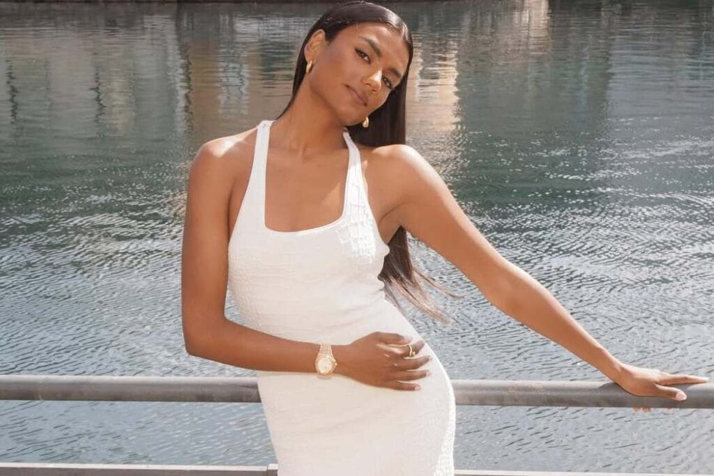 Media: Bridgertons star Simone Ashley has a new romance Media: Bridgertons star Simone Ashley has a new romance