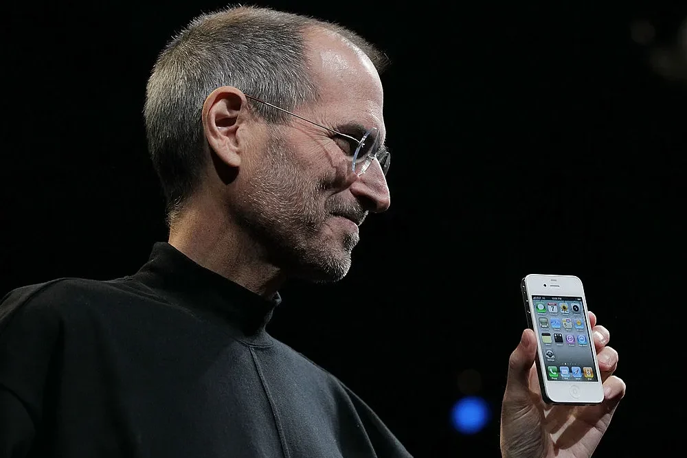 Steve Jobs' personal belongings are up for auction for Apple's anniversary Steve Jobs' personal belongings are up for auction for Apple's anniversary