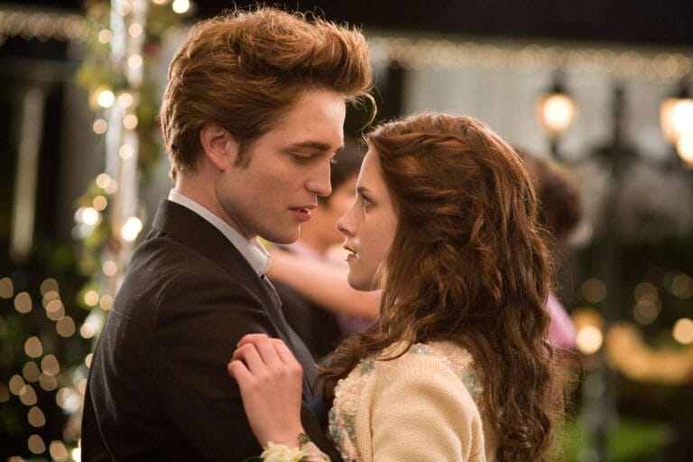 Kristen Stewart wants to remake "Twilight"