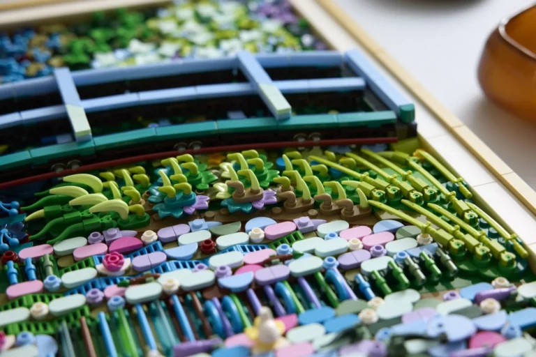 LEGO and the Metropolitan Museum of Art have released an art set inspired by Claude Monet's painting