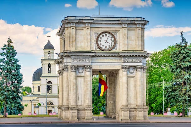 Moldovan Parliament Votes to Withdraw from CIS