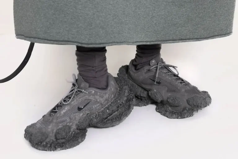 Nike to release "cement sneakers"