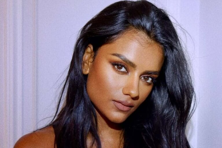 Bridgertons star Simone Ashley makes her debut in the music industry