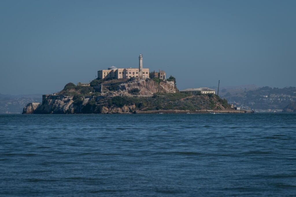 Trump seeks $152 million to reopen Alcatraz Trump seeks $152 million to reopen Alcatraz