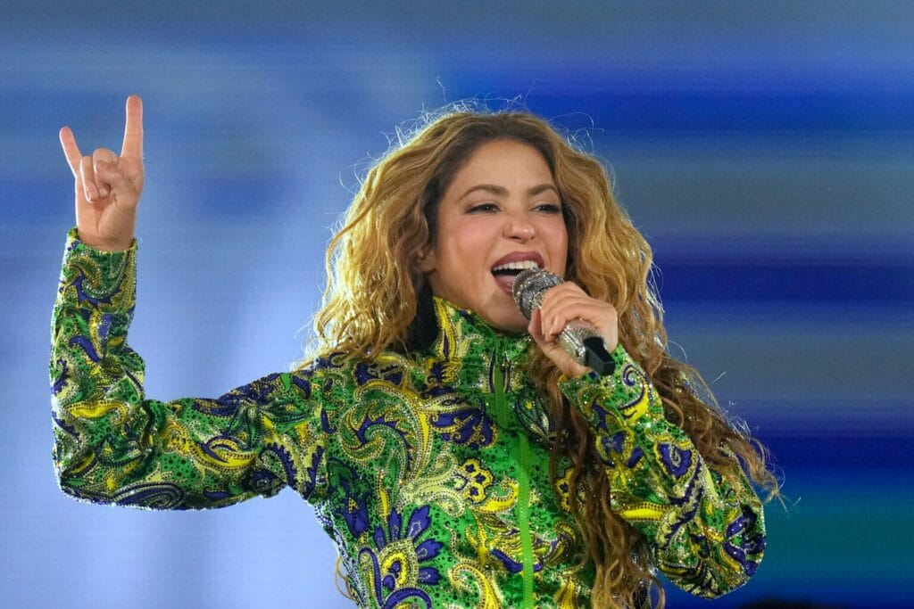 Shakira Held a Free Concert at Copacabana for 2 Million Spectators