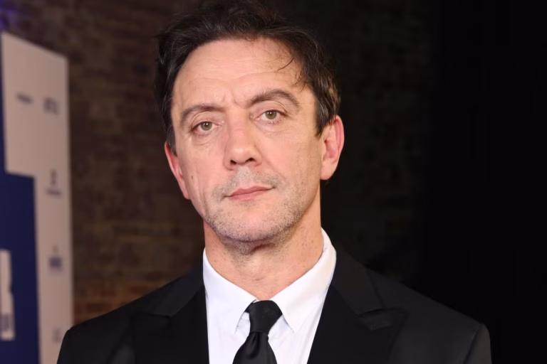 Peter Serafinowicz Cast as Peeves the Poltergeist in HBO's "Harry Potter" Series