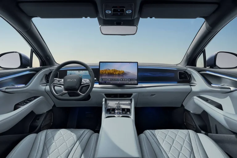 BYD surpasses Tesla in sales and profits in the electric vehicle market