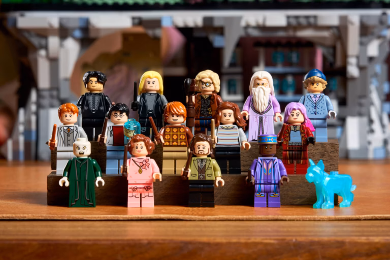 LEGO has released a set of “Ministry of Magic” for the 25th anniversary of the first Harry Potter film